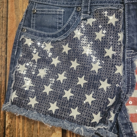 GUC- Justice Premium Jeans- American Flag Shorts - Picture 3 of 5